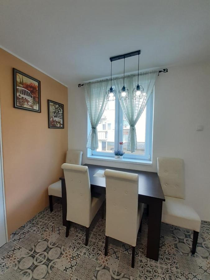 Apartman Jovana Sremska Mitrovica Exterior foto
